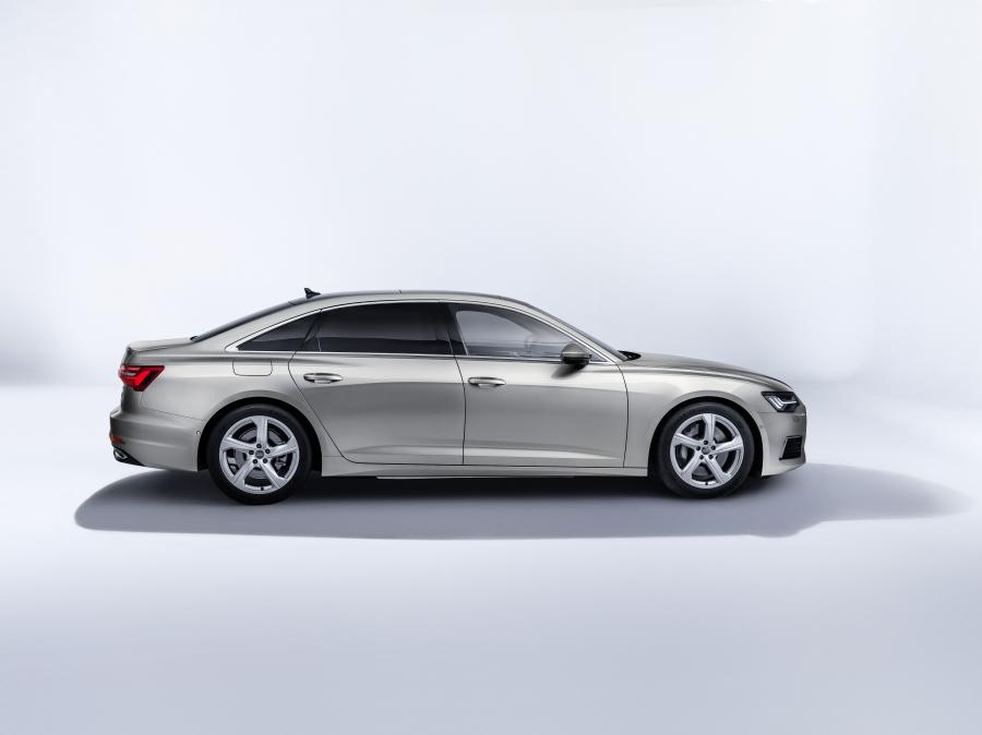  Audi A6L 55 TFSI Quattro (C8) 2019 года  (CN) (фото 31 из 41)
